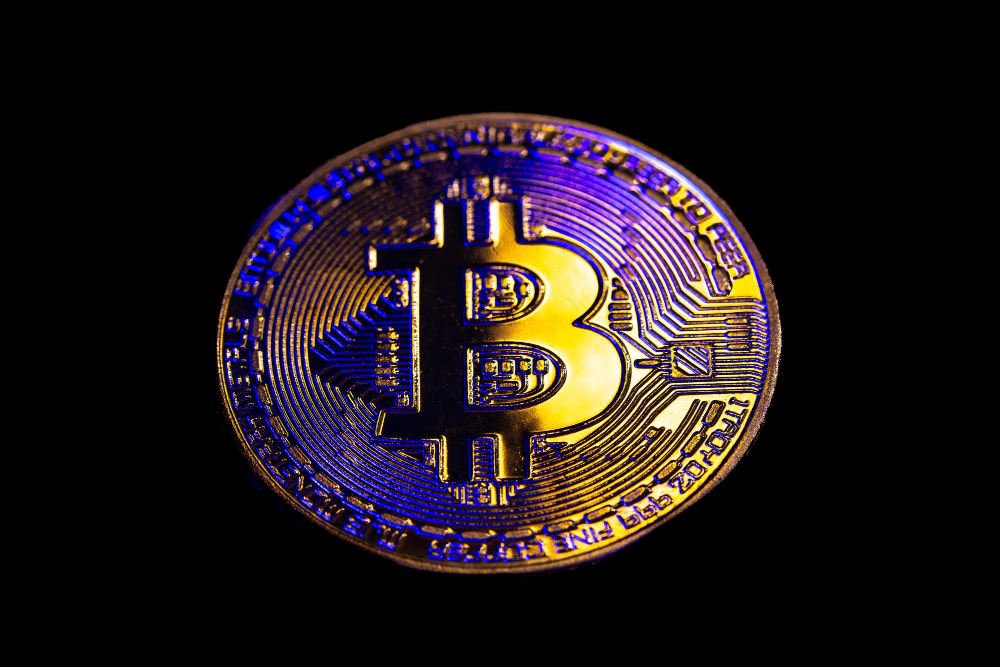 5 Reasons You Should Invest in Cryptocurrency